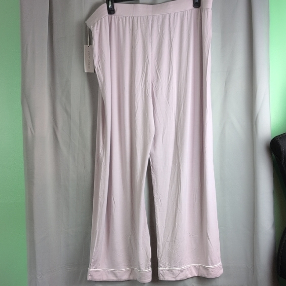 Cozy Earth Classic Bamboo Pajama Set with Collared Top. NWT. XXXL. - Picture 9 of 13